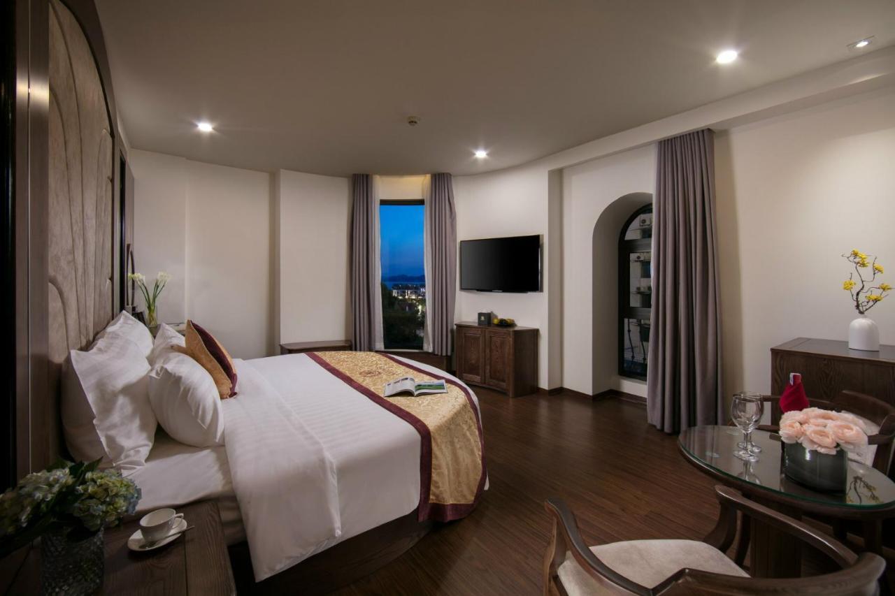 Halios Luxury Halong Hotel Hạ Long-öböl Kültér fotó